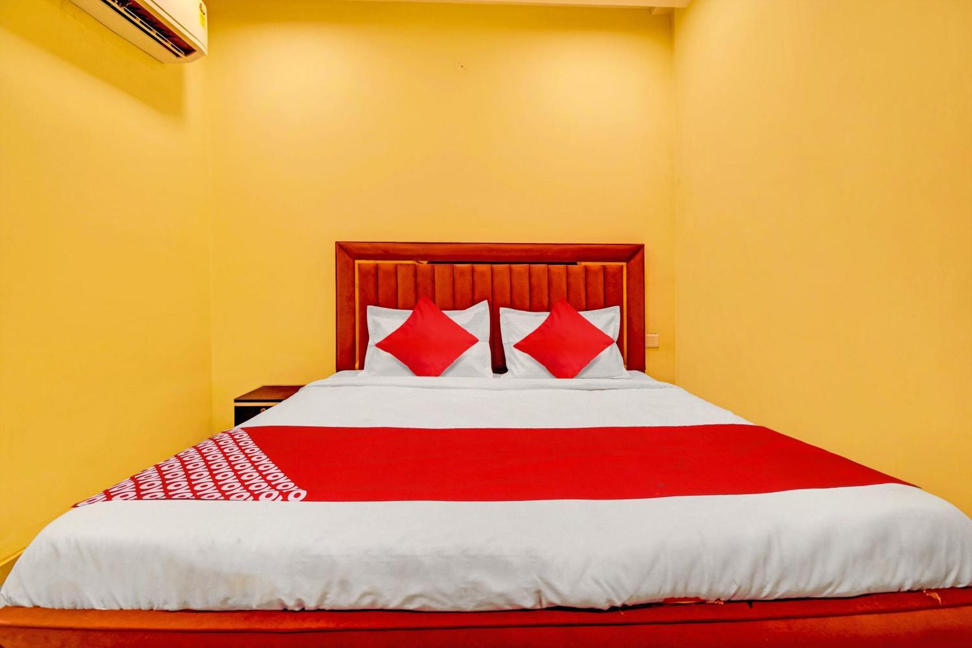 Hotel O Friendship Inn Delhi  Exterior foto